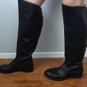 KNEE HIGH BLACK LEATHER BOOTS